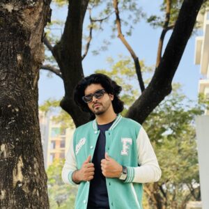 গ্রিন এর মধ্যে হোয়াইট